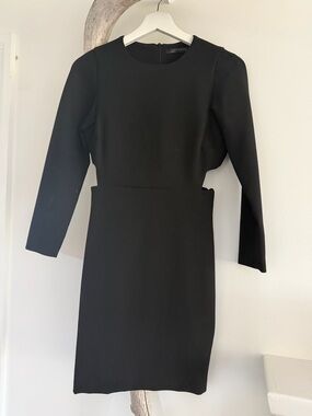 ZARA-Black side cut out side detail Dress-NWT-Xs
